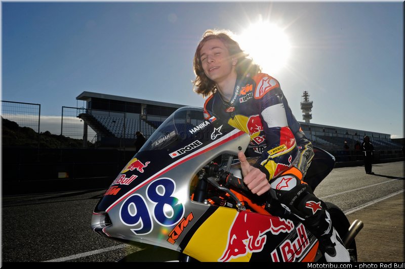 hanika_006_redbull_motogp_rookies_cup_2013_test_fevrier