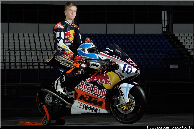 nassi_002_redbull_motogp_rookies_cup_2013_test_fevrier