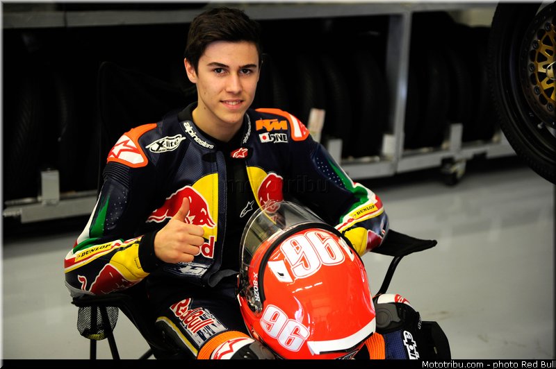 pagliani_002_redbull_motogp_rookies_cup_2013_test_fevrier