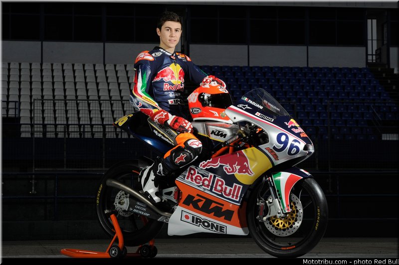 pagliani_003_redbull_motogp_rookies_cup_2013_test_fevrier