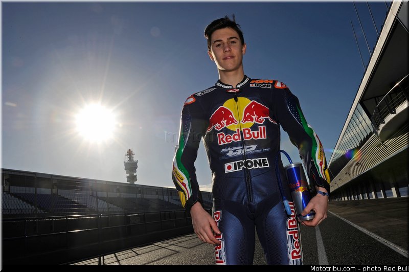 pagliani_007_redbull_motogp_rookies_cup_2013_test_fevrier