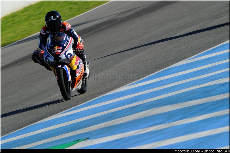 perolari_007_redbull_motogp_rookies_cup_2013_test_fevrier