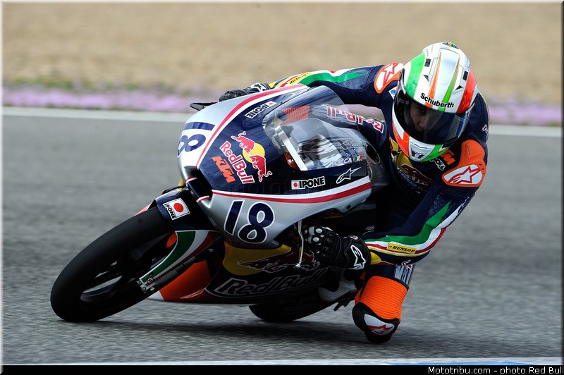 tocca_006_redbull_motogp_rookies_cup_2013_test_fevrier