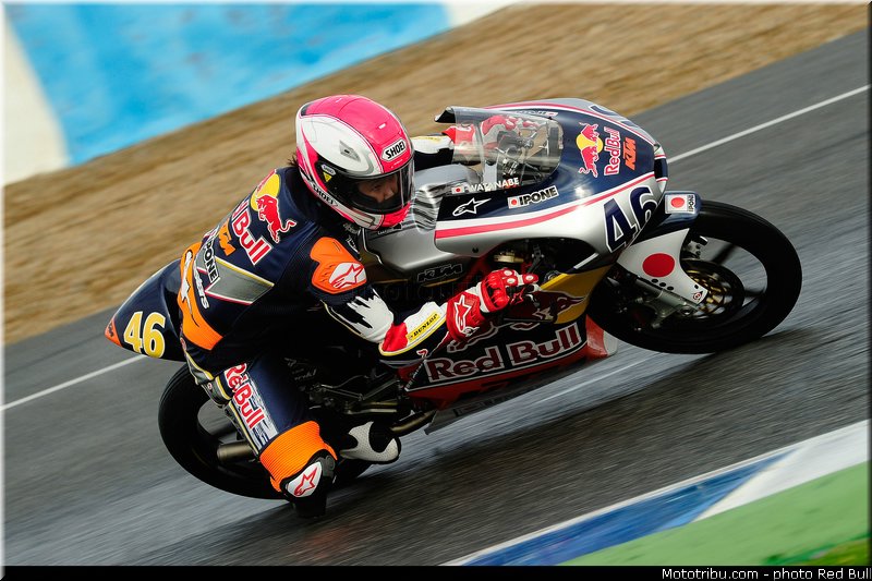 watanabe_007_redbull_motogp_rookies_cup_2013_test_fevrier