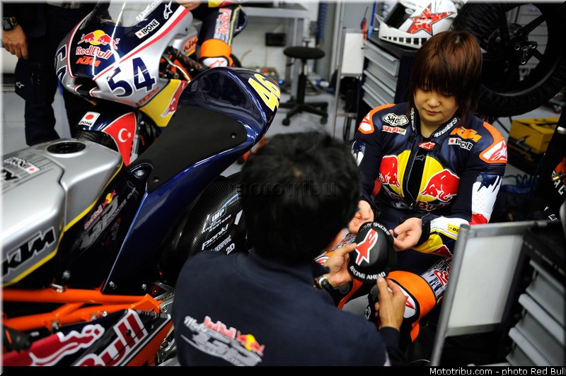 watanabe_008_redbull_motogp_rookies_cup_2013_test_fevrier