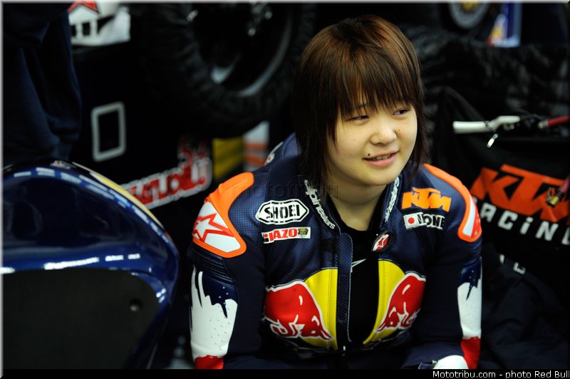 watanabe_011_redbull_motogp_rookies_cup_2013_test_fevrier