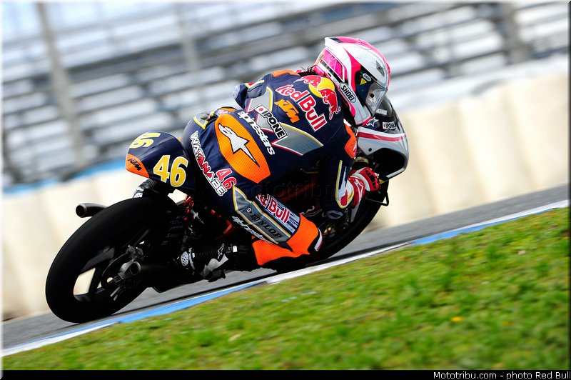 watanabe_016_redbull_motogp_rookies_cup_2013_test_fevrier