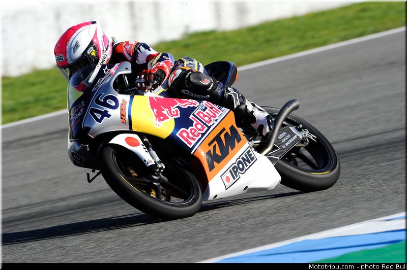 watanabe_017_redbull_motogp_rookies_cup_2013_test_fevrier