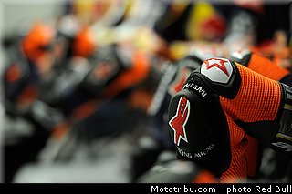 022_redbull_motogp_rookies_cup_2013_test_fevrier.jpg