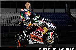 bastianini_001_redbull_motogp_rookies_cup_2013_test_fevrier.jpg
