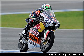 bastianini_002_redbull_motogp_rookies_cup_2013_test_fevrier.jpg