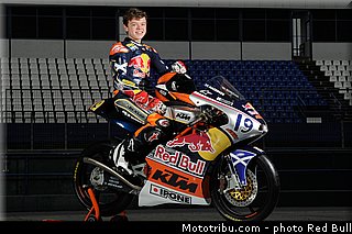mackenzie_002_redbull_motogp_rookies_cup_2013_test_fevrier.jpg