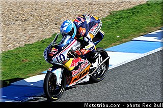 nassi_012_redbull_motogp_rookies_cup_2013_test_fevrier.jpg