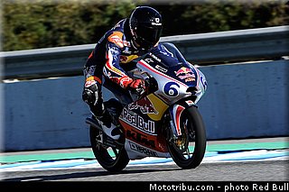 perolari_006_redbull_motogp_rookies_cup_2013_test_fevrier.jpg
