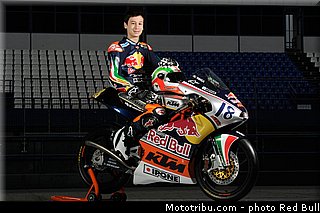 tocca_002_redbull_motogp_rookies_cup_2013_test_fevrier.jpg