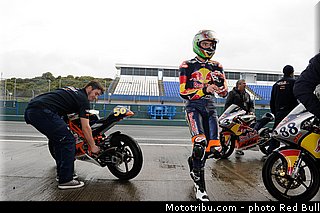 trautmann_004_redbull_motogp_rookies_cup_2013_test_fevrier.jpg
