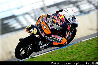 trautmann_010_redbull_motogp_rookies_cup_2013_test_fevrier.jpg