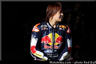 watanabe_012_redbull_motogp_rookies_cup_2013_test_fevrier.jpg