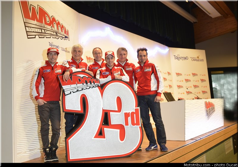 divers_23_ducati_wrooom_2013