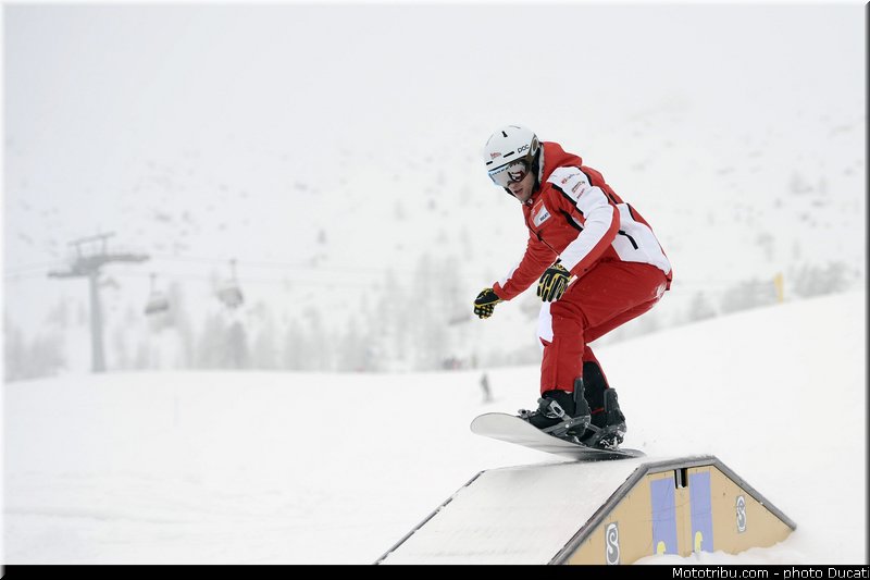 ski_05_ducati_wrooom_2013