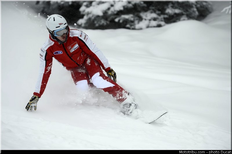 ski_15_ducati_wrooom_2013