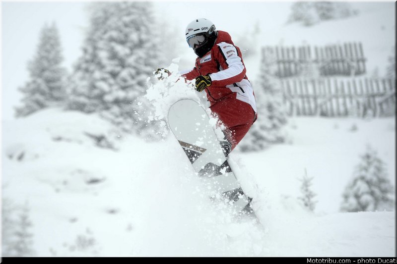 ski_16_ducati_wrooom_2013