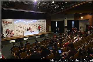 divers_13_ducati_wrooom_2013.jpg