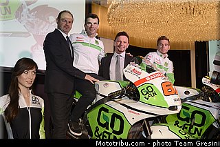 team_gresini_go_fun_motogp_2013_020.jpg