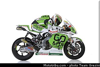 team_gresini_go_fun_motogp_2013_084.jpg