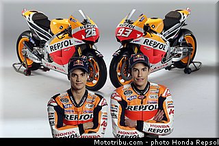 honda_hrc_pedrosa_marquez_rc_213v_2013_17.jpg