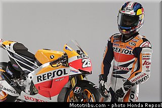 honda_hrc_pedrosa_marquez_rc_213v_2013_22.jpg