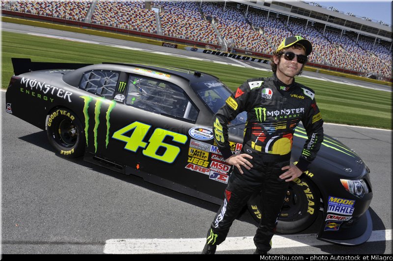 valentino_rossi_et_kyle_busch_nascar_2013_035