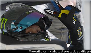 valentino_rossi_et_kyle_busch_nascar_2013_013.jpg