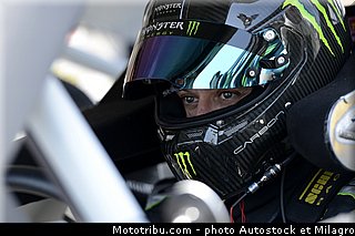 valentino_rossi_et_kyle_busch_nascar_2013_014.jpg