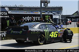 valentino_rossi_et_kyle_busch_nascar_2013_016.jpg