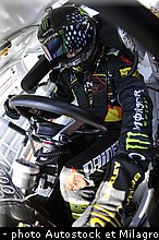valentino_rossi_et_kyle_busch_nascar_2013_032.jpg