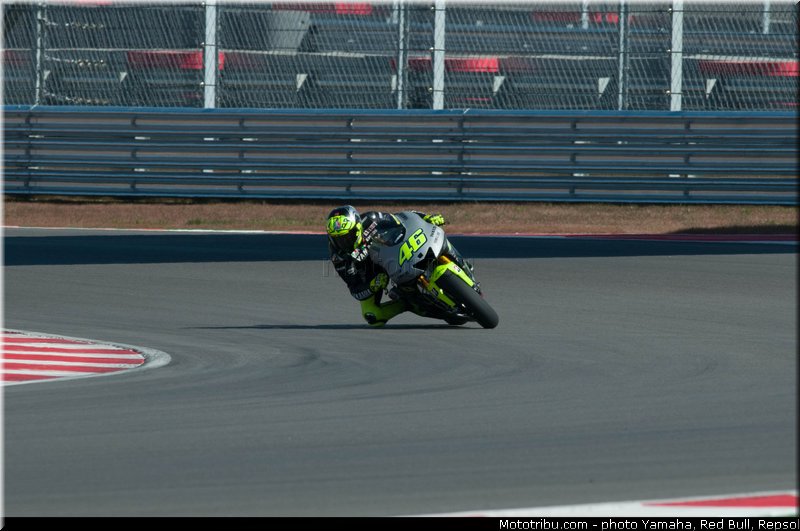 rossi_2_motogp_2013_usa_austin_test