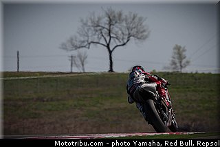 lorenzo_5_motogp_2013_usa_austin_test.jpg