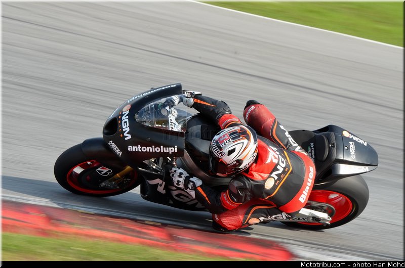 corti_007_motogp_2013_malaisie_sepang_tests
