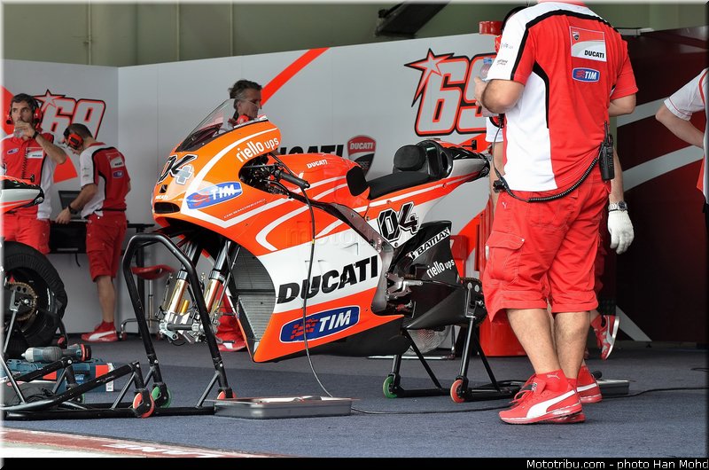 dovizioso_009_motogp_2013_malaisie_sepang_tests