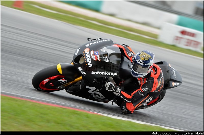 edwards_004_motogp_2013_malaisie_sepang_tests