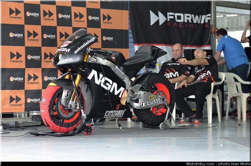 edwards_005_motogp_2013_malaisie_sepang_tests