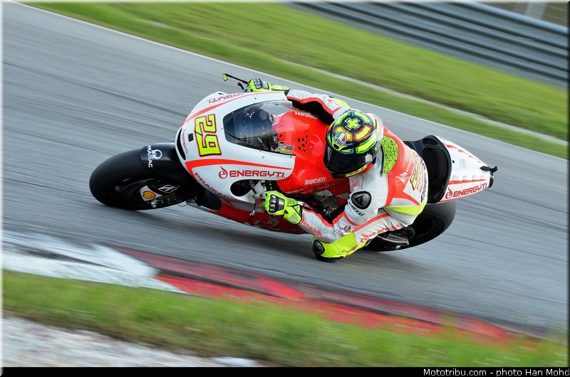 iannone_005_motogp_2013_malaisie_sepang_tests