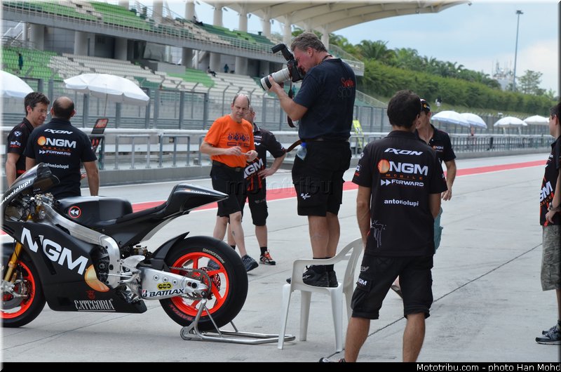 ngm_001_motogp_2013_malaisie_sepang_tests