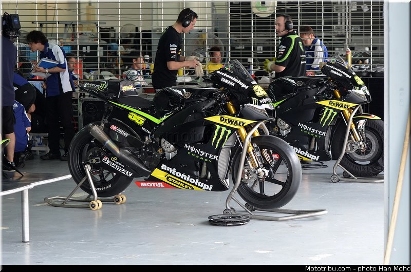 smith_008_motogp_2013_malaisie_sepang_tests