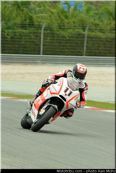spies_003_motogp_2013_malaisie_sepang_tests