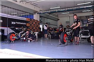 ambiance_027_motogp_2013_malaisie_sepang_tests.jpg