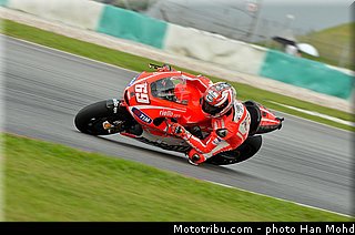 hayden_002_motogp_2013_malaisie_sepang_tests.jpg