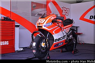 hayden_007_motogp_2013_malaisie_sepang_tests.jpg