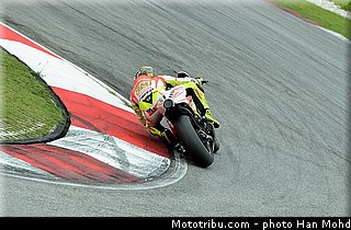 iannone_003_motogp_2013_malaisie_sepang_tests.jpg